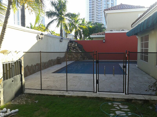 Cercos para Piscinas